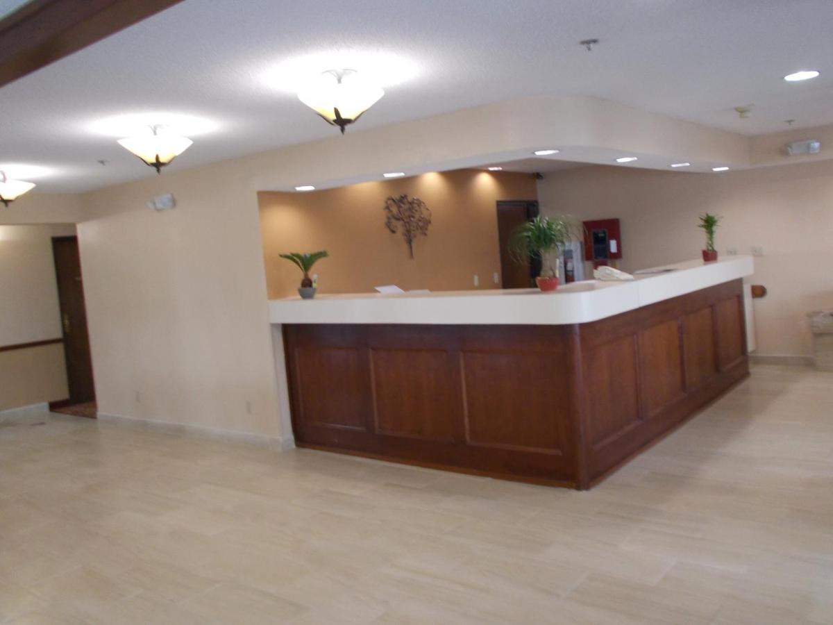 Royalton Inn And Suites, Wilmington,Ohio Eksteriør billede